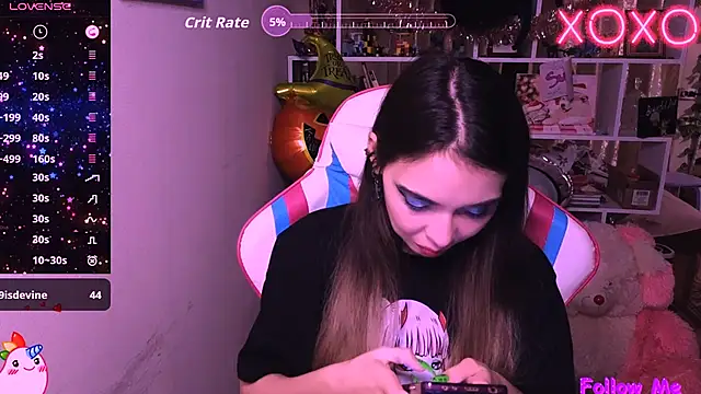 Sia Shine online show from October 11, 5:26 pm