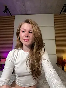 AliceBellamy online show from March 15, 9:17 pm