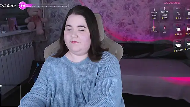 Estelle Hicks online show from April 7, 6:54 pm