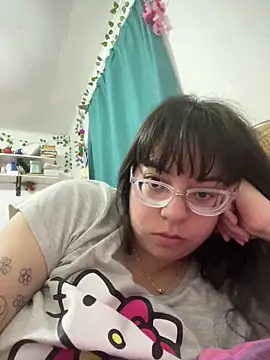 indiegirl666 online show from January 7, 4:38 am