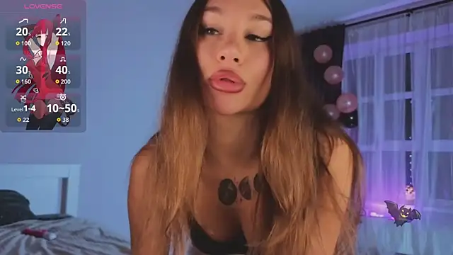 sofi  love online show from November 4, 10:37 pm