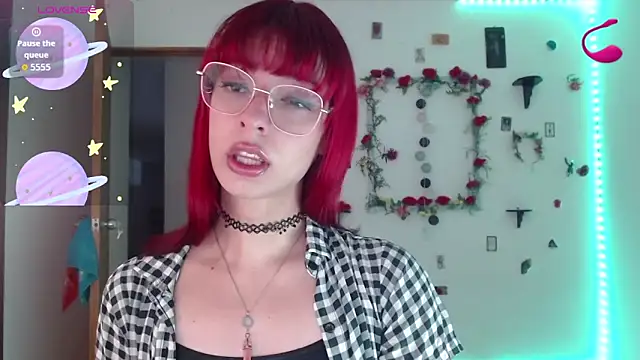 Snapshot of _GalyaX_ chatting on October 20, 10:24 pm  GalyaX  online show from October 20, 10:24 pm