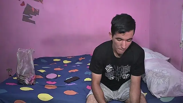 Sweetiefoxxx online show from April 9, 6:57 pm