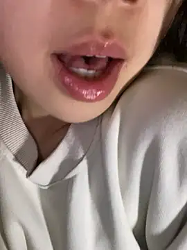 minmin2kk5 online show from January 18, 4:03 pm