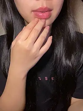 minmin2kk5 online show from November 9, 5:20 pm