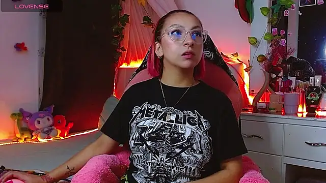 Littlerouse  online show from November 27, 11:07 pm