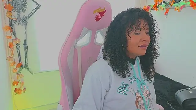 Snapshot of keyla_roberts777 chatting on October 22, 7:41 pm keyla roberts777 online show from October 22, 7:41 pm