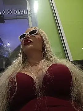 Lika8234 online show from November 21, 12:29 pm