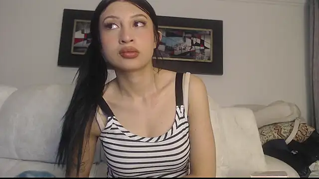 Snapshot of Nicolette_ks_ chatting on September 25, 6:12 am Nicolette ks  online show from September 25, 6:12 am