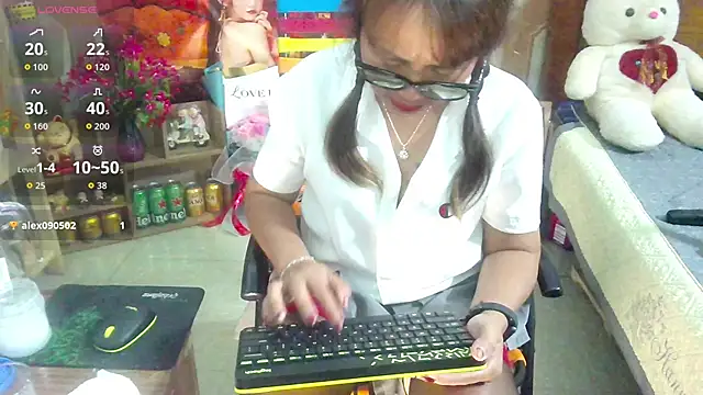 Jerry-Lan online show from November 1, 1:43 am