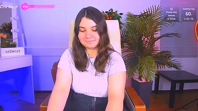 Viola  Shy online show from November 13, 11:04 pm