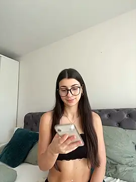 Wildberry  online show from February 27, 3:56 pm