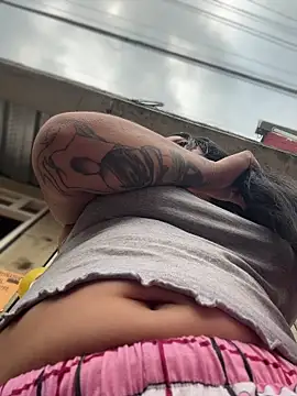 Pretty Isadora online show from March 22, 9:43 pm