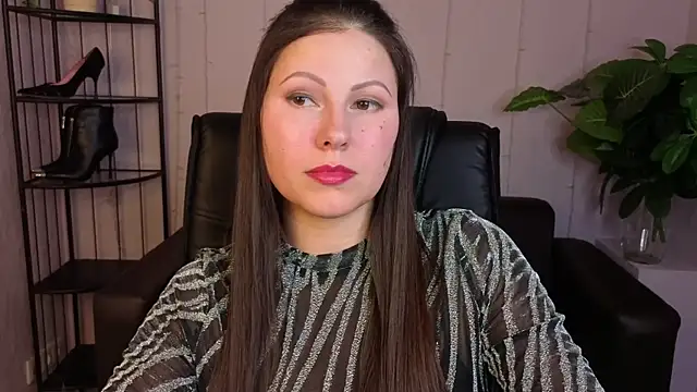 Dana  dom online show from April 2, 8:45 am