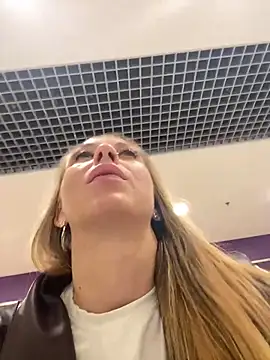 Sweet   Emily online show from December 4, 12:29 pm