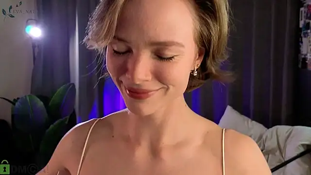 Eva Natsumi online show from September 10, 4:18 pm