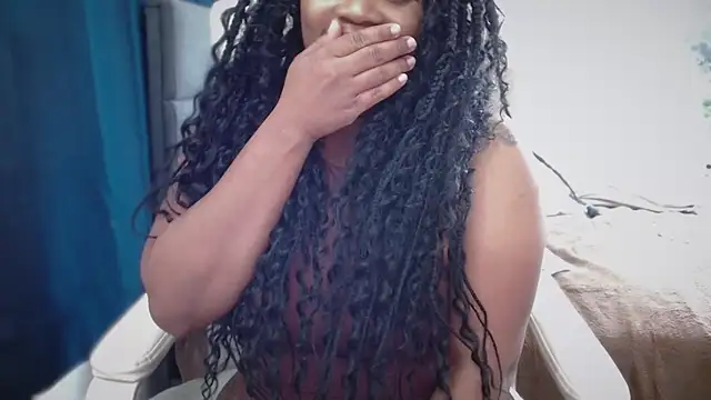 selena42 online show from April 28, 2:27 am