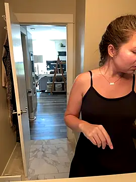 sophielove888 online show from September 15, 6:15 pm