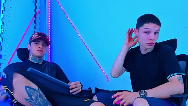 HOT boy2025 online show from October 9, 12:37 am