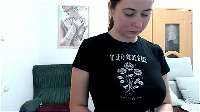 VioletaFlower7 online show from January 8, 6:23 pm