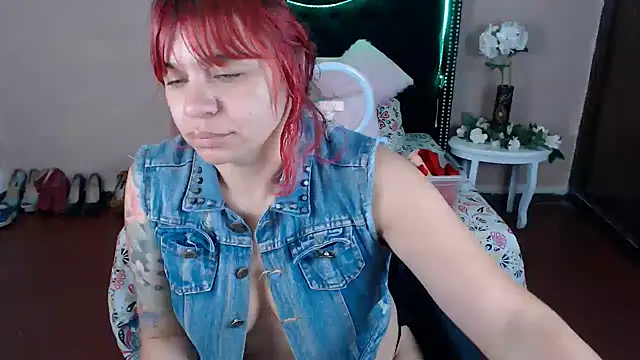 VioletaaaSlave online show from April 1, 1:41 pm