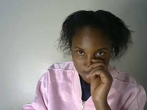 Snapshot of StacyGee24 chatting on September 17, 7:01 pm StacyGee24 online show from September 17, 7:01 pm