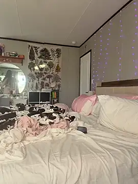 Sweetdee222x online show from February 27, 11:37 pm