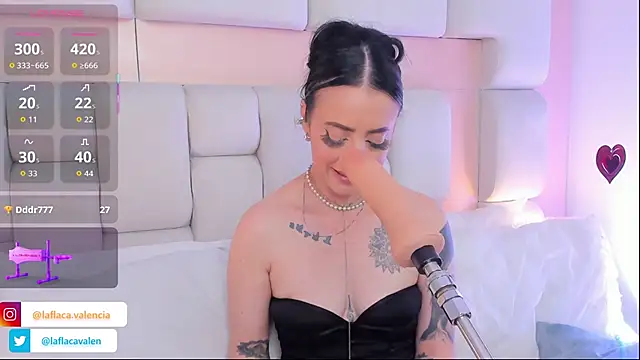 AndreaValencia online show from September 12, 9:11 pm