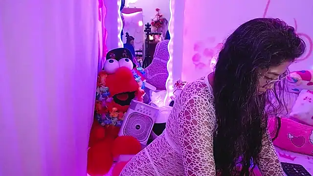 dainaflowers online show from March 15, 4:36 am