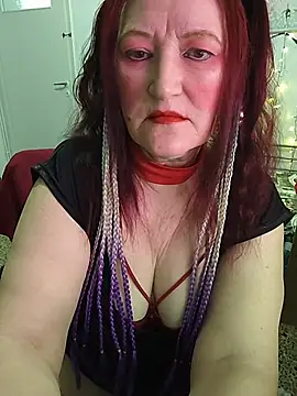 SabrinaXlovess online show from April 10, 4:24 pm