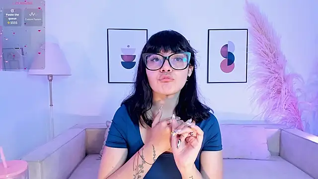 Sweet Namii online show from October 13, 7:49 pm