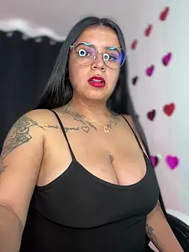 Devilsweet17 online show from February 10, 9:51 pm