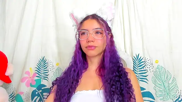 Dear anne online show from October 24, 1:45 am