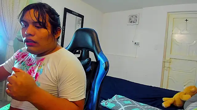 Margoth Montilla online show from October 22, 4:17 am