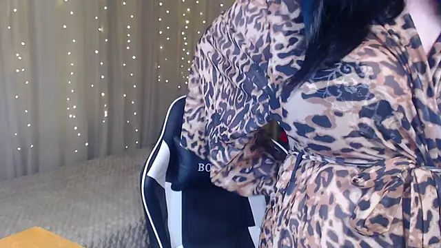 JillStevens online show from January 14, 12:21 pm