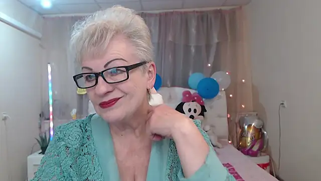 KayleSmoll online show from September 27, 6:26 pm