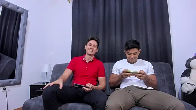 Luciano and Marlon online show from October 11, 2:31 pm