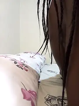 Snapshot of Hotpetite2024 chatting on October 1, 10:15 pm Hotpetite2024 online show from October 1, 10:15 pm