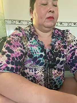 NDith online show from February 6, 9:45 am