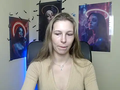 StrangerGi online show from May 26, 6:02 am