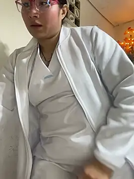 Sweet  Nurse1 online show from March 11, 9:50 pm