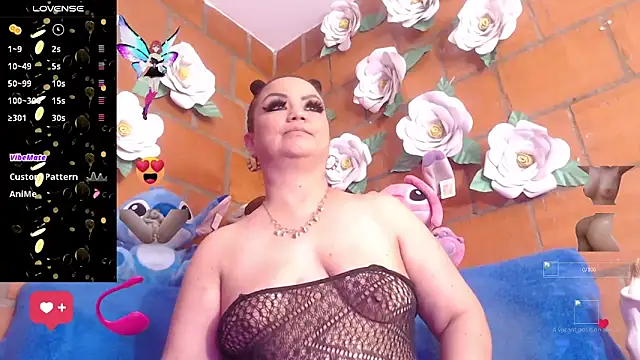 IngritBitch online show from November 1, 2:10 pm