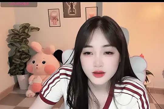  Aimy  online show from November 10, 4:13 pm