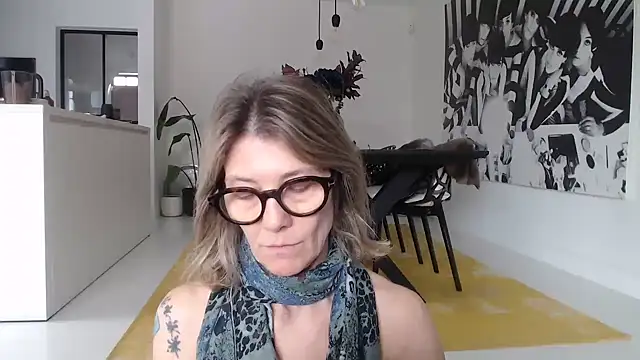 godinflower online show from April 2, 11:51 am