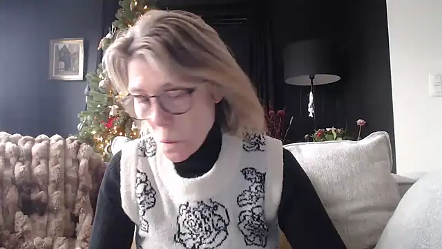 godinflower online show from November 26, 12:28 pm