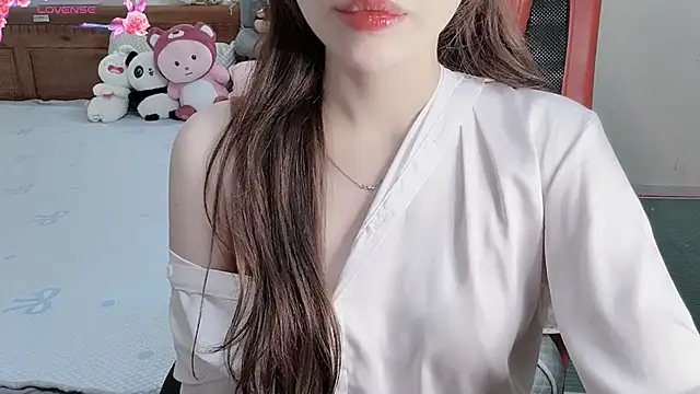 TrinhH Nabbi online show from April 19, 2:39 pm