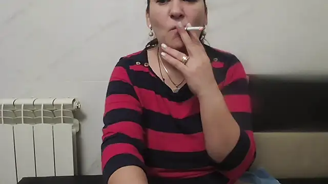 milfmomxx online show from November 21, 6:15 am