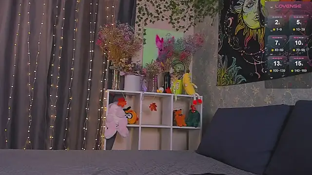 Grace Walker online show from October 25, 4:42 am