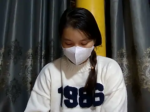 Sexyass13 online show from November 12, 12:52 am