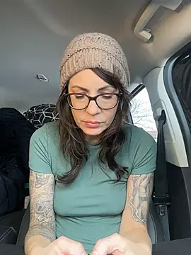 BeautifulMesss online show from February 19, 3:55 pm